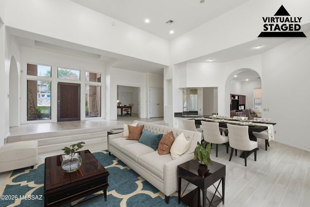 6520 N Regal Manor Drive, Tucson, AZ 85750