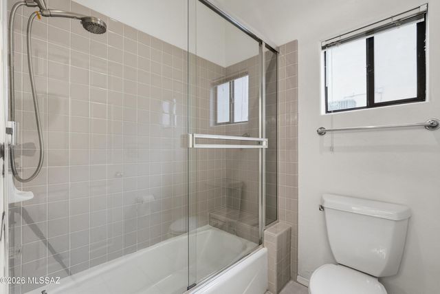 6520 N Regal Manor Drive, Tucson, AZ 85750