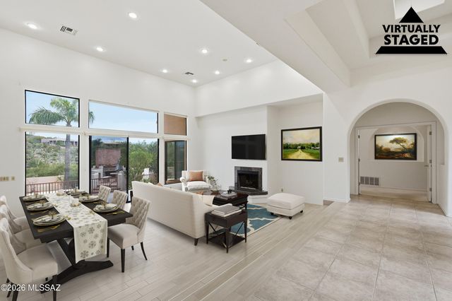 6520 N Regal Manor Drive, Tucson, AZ 85750