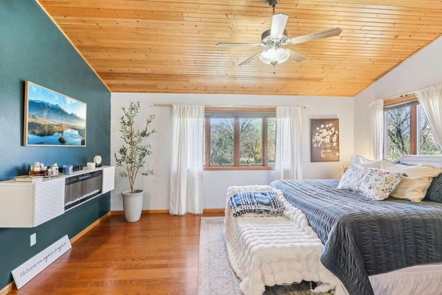 N2171 Lake Drive, Lodi, WI 53555