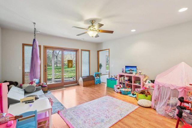 N2171 Lake Drive, Lodi, WI 53555