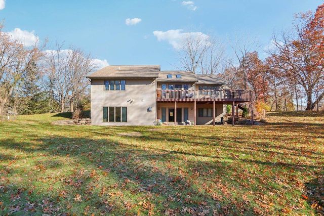 N2171 Lake Drive, Lodi, WI 53555