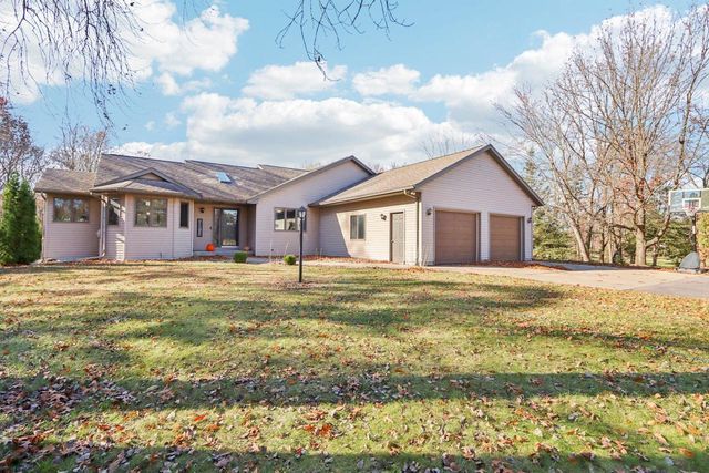 N2171 Lake Drive, Lodi, WI 53555