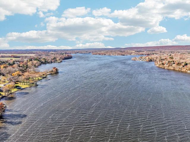 N2171 Lake Drive, Lodi, WI 53555