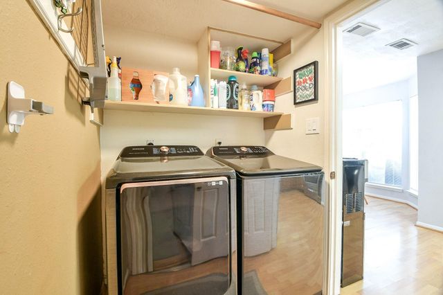 2603 Lexington Woods Drive, Spring, TX 77373