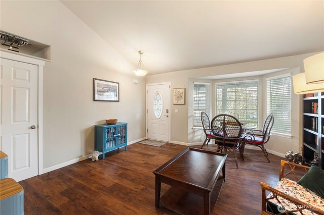 16541 Rainier View Drive SE, Yelm, WA 98597