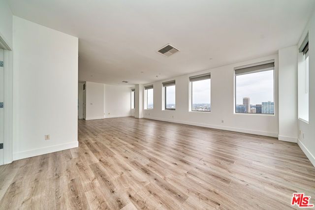 3810 Wilshire Boulevard PH7, Los Angeles, CA 90010