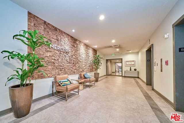 3810 Wilshire Boulevard PH7, Los Angeles, CA 90010