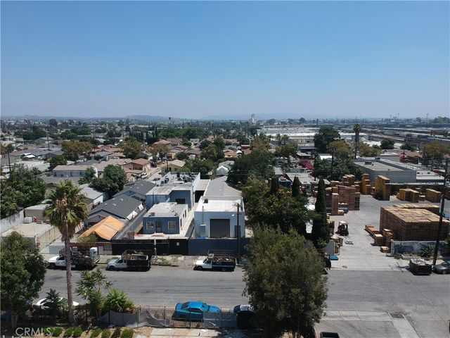 1460 S Bonnie Beach, Commerce, CA 90023