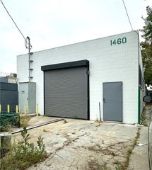 1460 S Bonnie Beach, Commerce, CA 90023