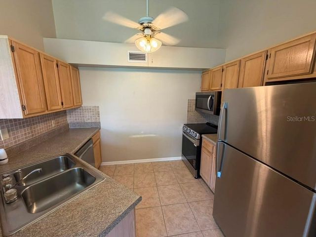 4807 NORMANDY PLACE 202, Orlando, FL 32811