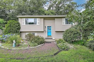 16 Jennifer Lane, Coventry, RI 02816