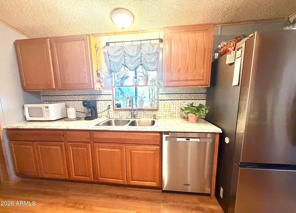 269 N WINCHESTER Road 72, Apache Junction, AZ 85119 — photo 2