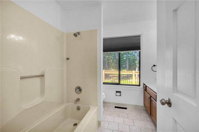 169 Castlewood Drive, Westminster, SC 29693