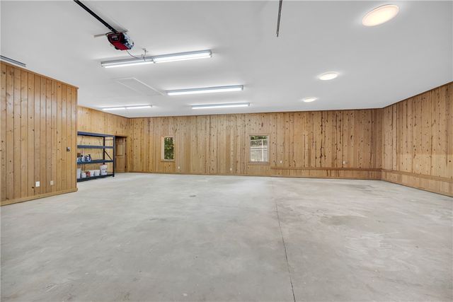 169 Castlewood Drive, Westminster, SC 29693