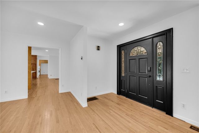 169 Castlewood Drive, Westminster, SC 29693