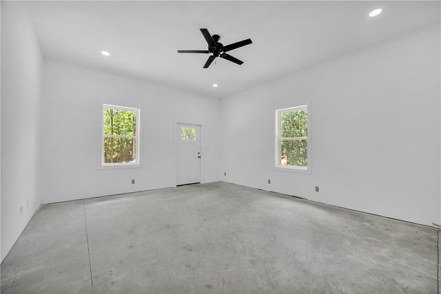 169 Castlewood Drive, Westminster, SC 29693