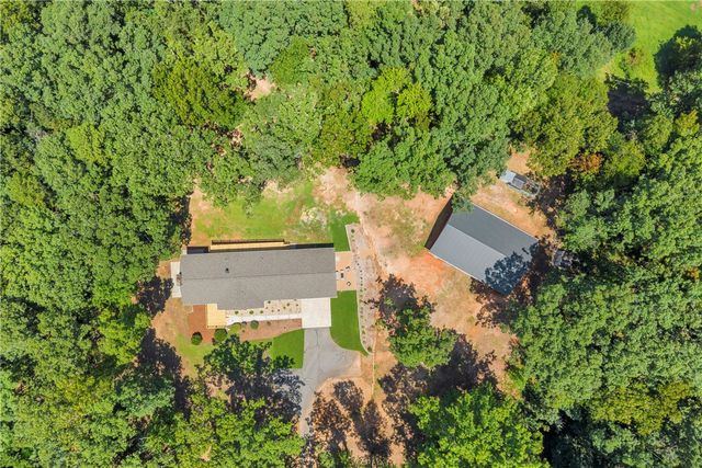 169 Castlewood Drive, Westminster, SC 29693