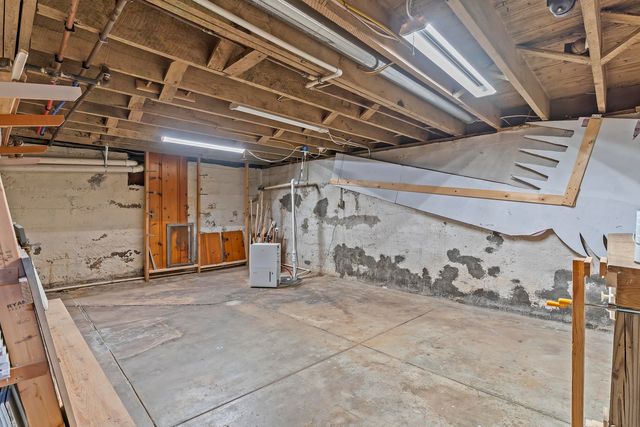 800 S Pickwick Avenue, Springfield, MO 65804