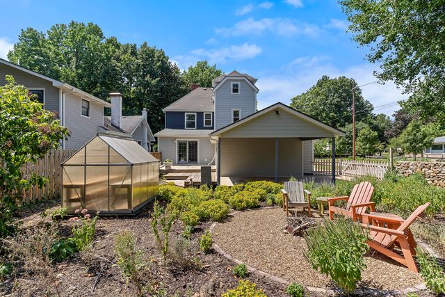 800 S Pickwick Avenue, Springfield, MO 65804