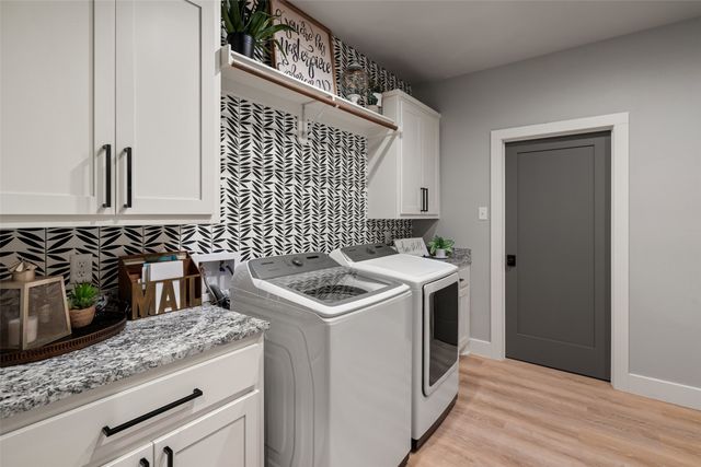 100 Tall Grass Court, Weatherford, TX 76087