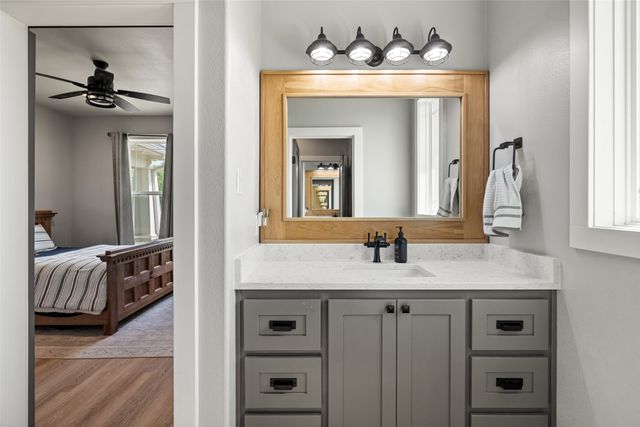 100 Tall Grass Court, Weatherford, TX 76087