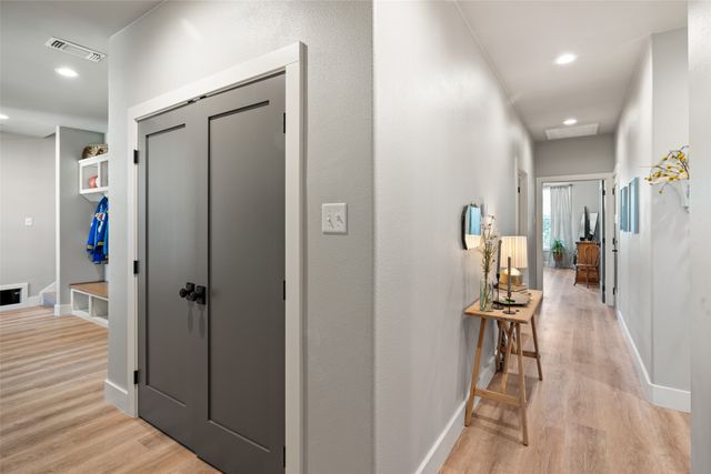 100 Tall Grass Court, Weatherford, TX 76087