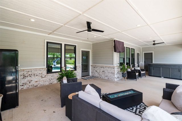 100 Tall Grass Court, Weatherford, TX 76087