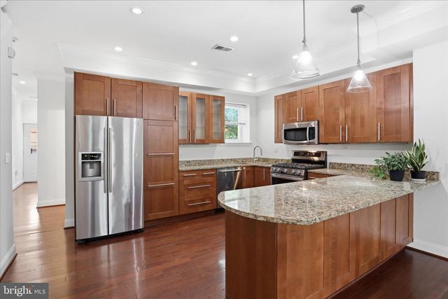 641 L ST NE, Washington, DC 20002