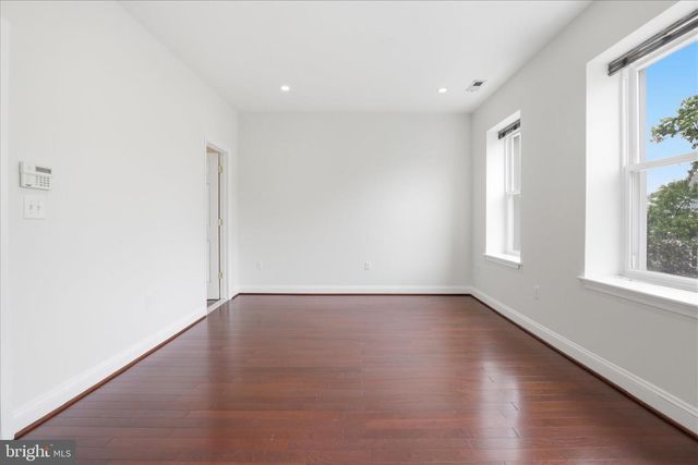 641 L ST NE, Washington, DC 20002