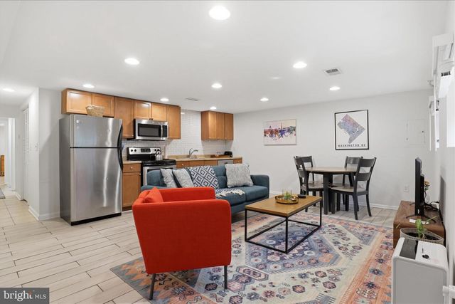 641 L ST NE, Washington, DC 20002