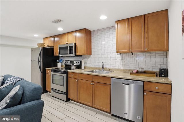 641 L ST NE, Washington, DC 20002