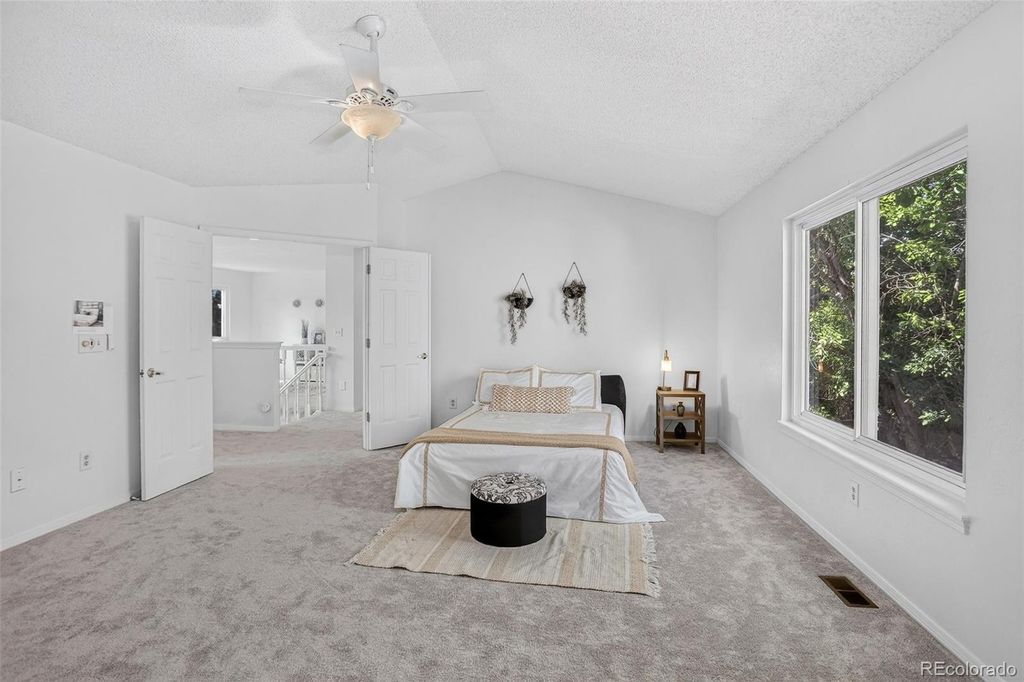 Image 15 of property listing at 16392 E Hialeah Drive, Centennial, CO 80015