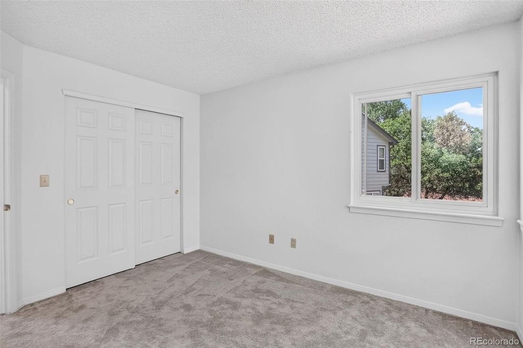 Image 20 of property listing at 16392 E Hialeah Drive, Centennial, CO 80015