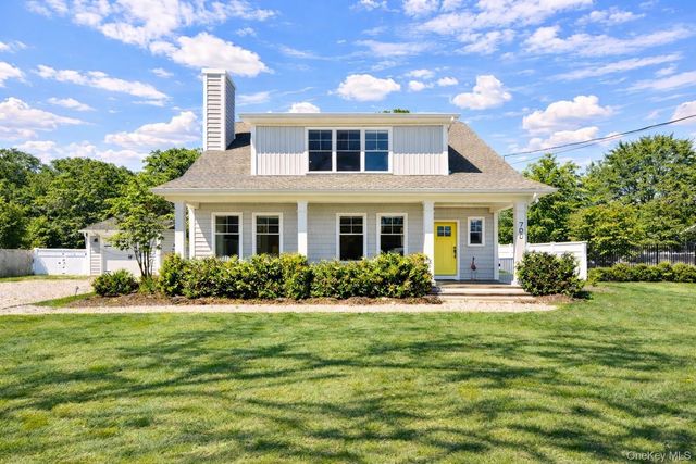 700 Gin Lane, Southold, NY 11971