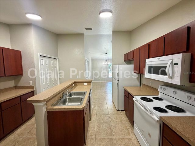 1 OLIVE LANE, Ocala, FL 34472