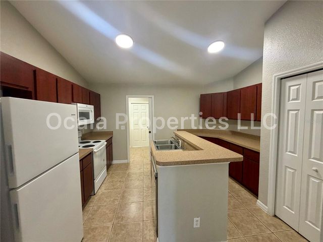 1 OLIVE LANE, Ocala, FL 34472