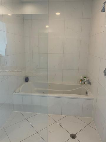 55 SE 6th St Ph4307, Miami, FL 33131