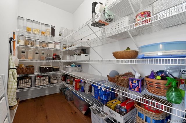 26512 International Drive, Lyon Charter Township, MI 48178