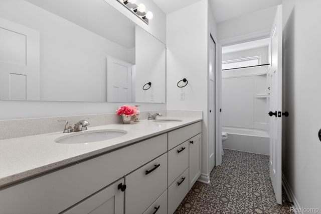 26512 International Drive, Lyon Charter Township, MI 48178