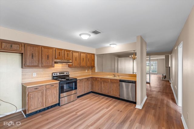 411 Stratmore Drive, Shreveport, LA 71115