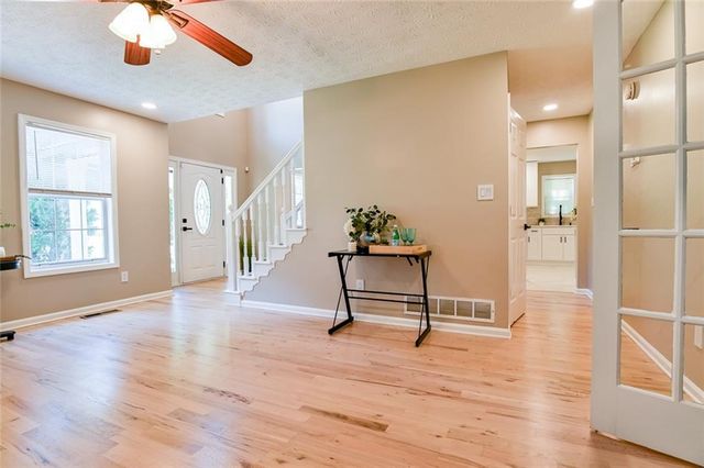 1116 Havel SW Drive, Marietta, GA 30008