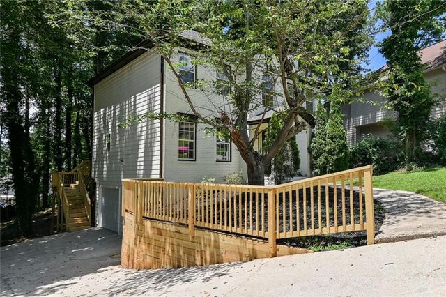 1116 Havel SW Drive, Marietta, GA 30008