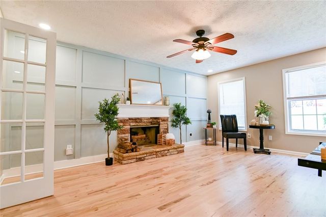 1116 Havel SW Drive, Marietta, GA 30008