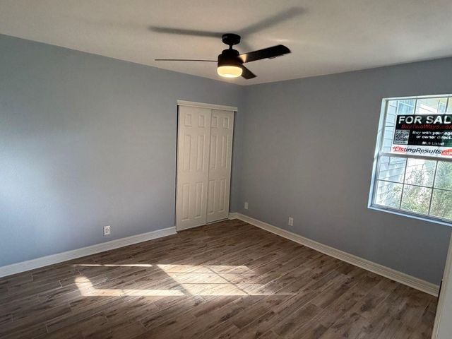 102 Bridgelanding, Onalaska, TX 77360