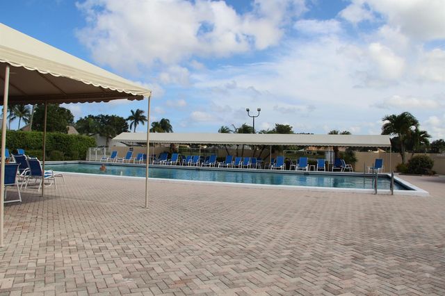 729 NW 29th Avenue D, Delray Beach, FL 33445
