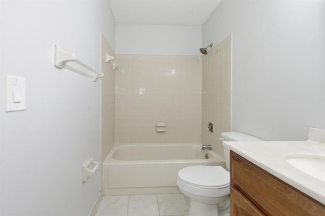 729 NW 29th Avenue D, Delray Beach, FL 33445