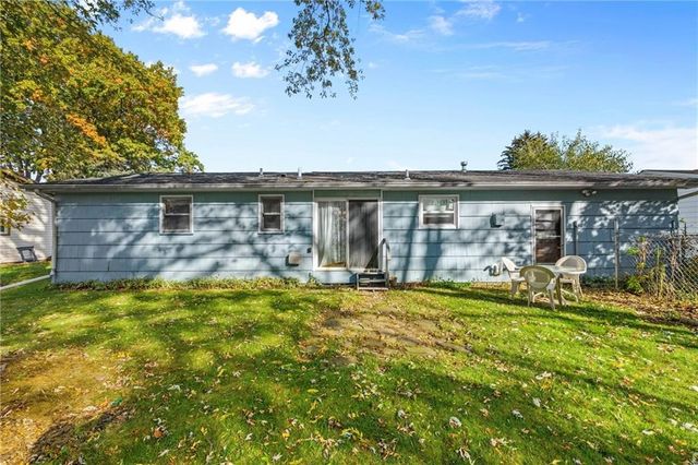 466 Mount Ridge Circle, Greece, NY 14616