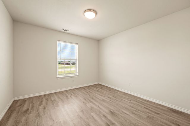3201 White Horse Drive, Granbury, TX 76049