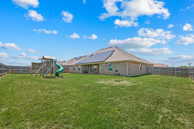 3201 White Horse Drive, Granbury, TX 76049